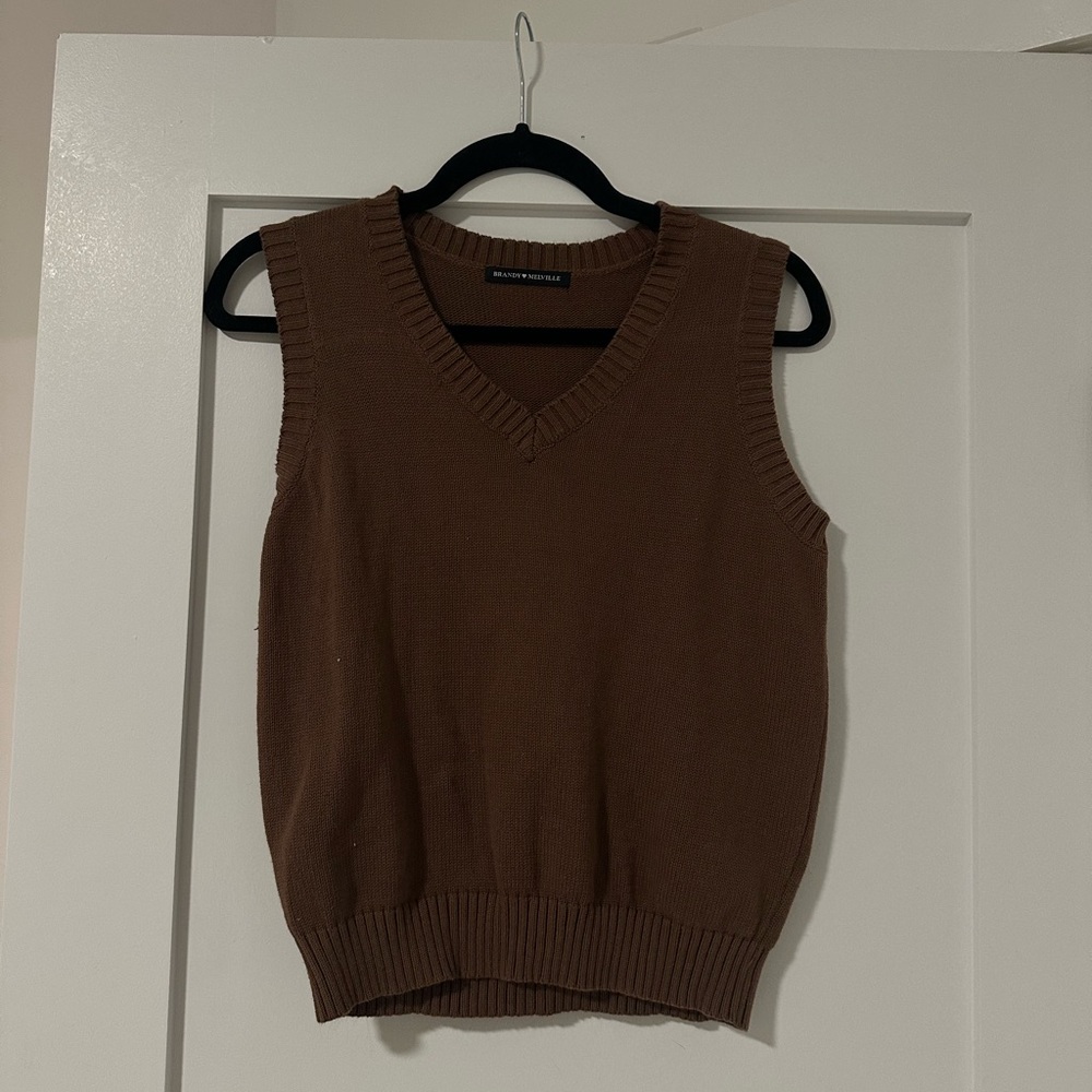 Brown Sleeveless Sweater Vest